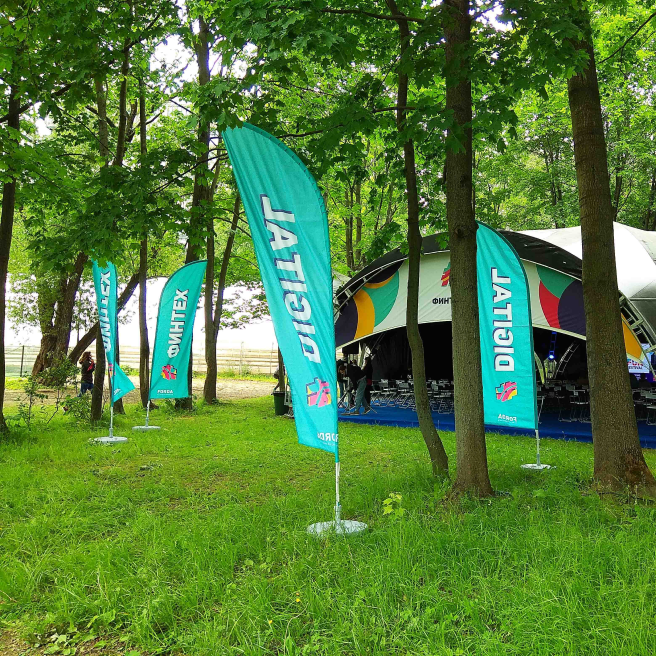 Фото осуществление навигации при помощи виндеров на фестивале