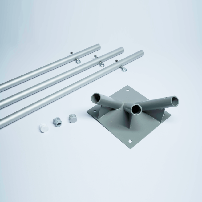 Фото комплектации фасадного флагштока на три флага