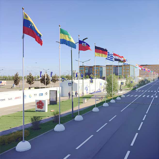 Фото уличных флагштоков высотой 9 метров на ПМЭФ